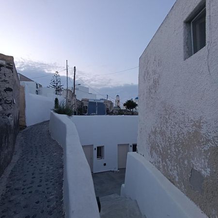 Cycladic Center Cave Rooms Firá Buitenkant foto